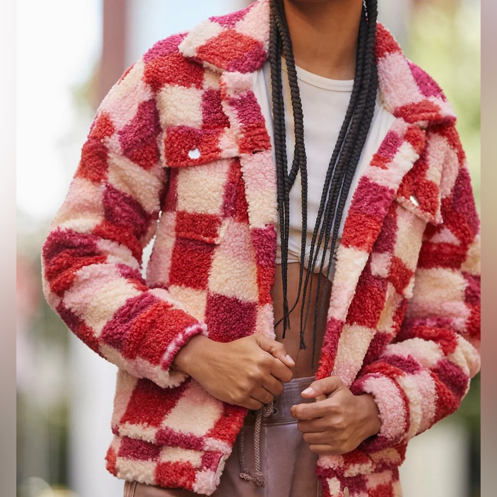 NWOT Beach Riot Laurie Jacket Sangria Check Fleece Jacket